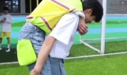 爆料娱乐圈刘耀文宋亚轩,刘耀文宋亚轩疑陷恋情风波